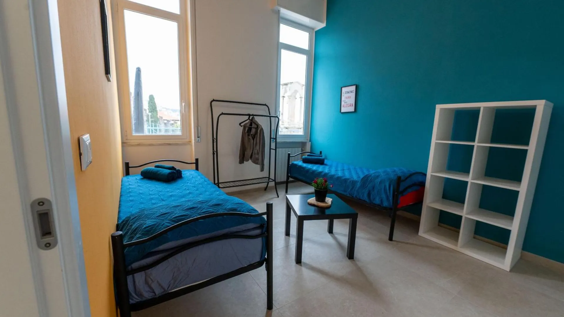 Stella Del Mare Hostel Varazze Italy