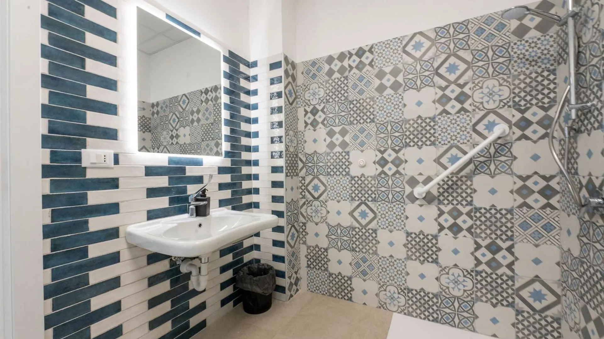 Stella Del Mare Hostel Varazze